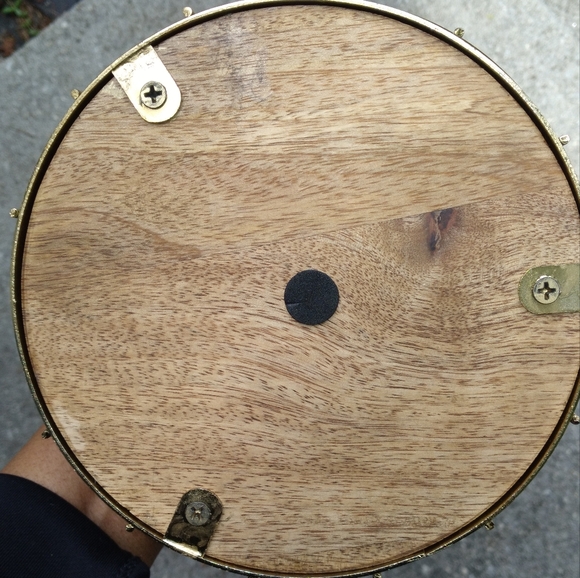 Kitchen - Metal and Wood Paper Towel Holder with Basket - Picture 5 of 7